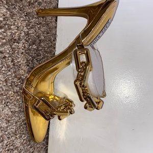 Cape Robbin Roma Gold Heels Size - 6.5